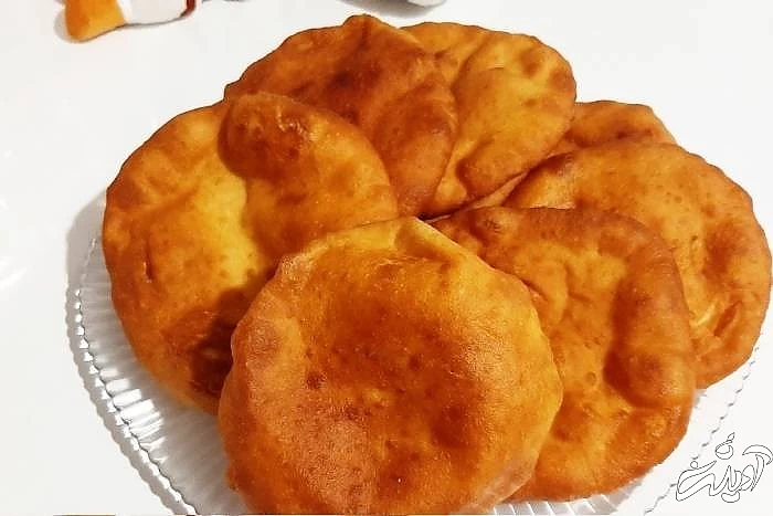 نان چمچمو هرمزگان از غذاهای لذیذ بندرعباس نان چمچمو هرمزگان